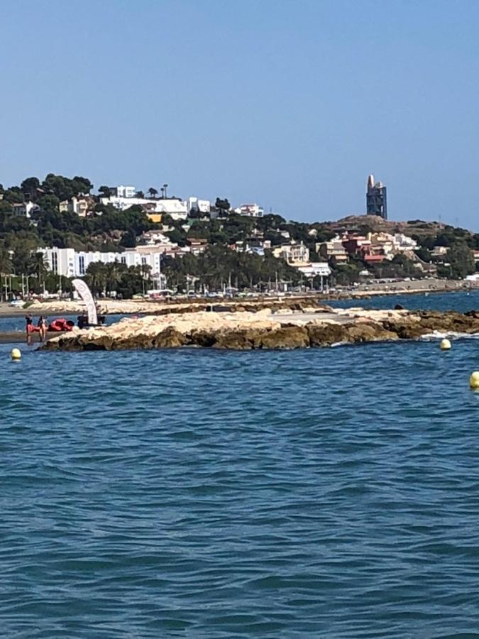 Relaxing Vacation At The Beach Malaga Bagian luar foto
