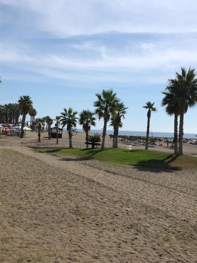 Relaxing Vacation At The Beach Malaga Bagian luar foto