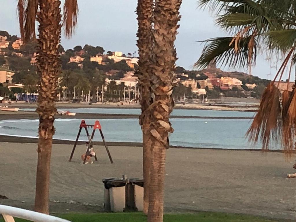 Relaxing Vacation At The Beach Malaga Bagian luar foto