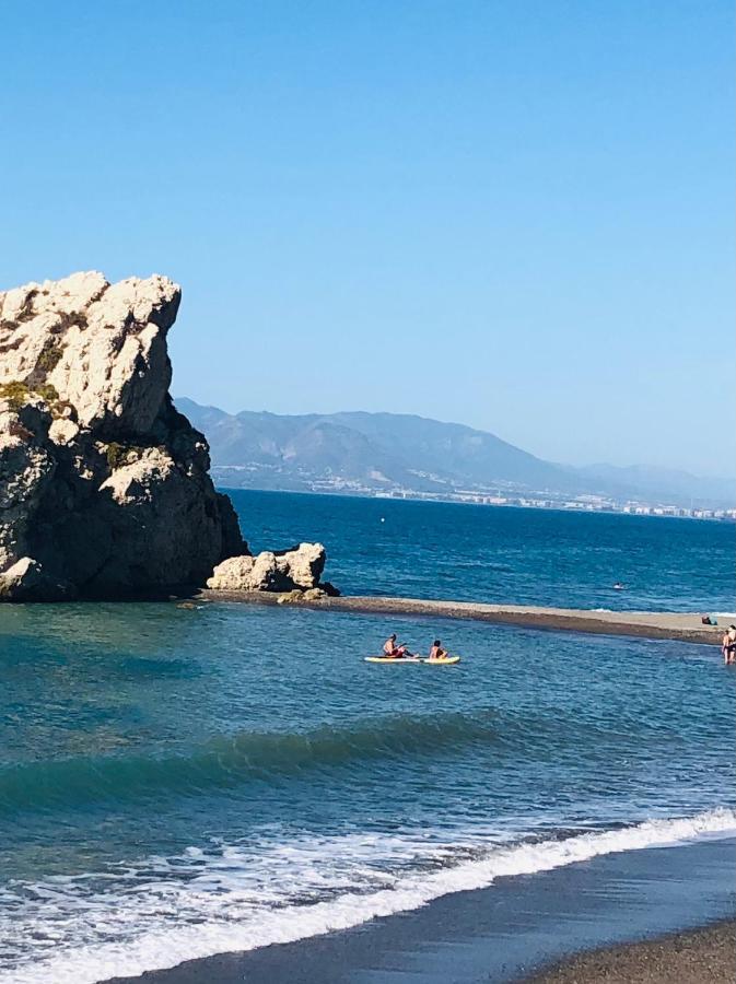 Relaxing Vacation At The Beach Malaga Bagian luar foto